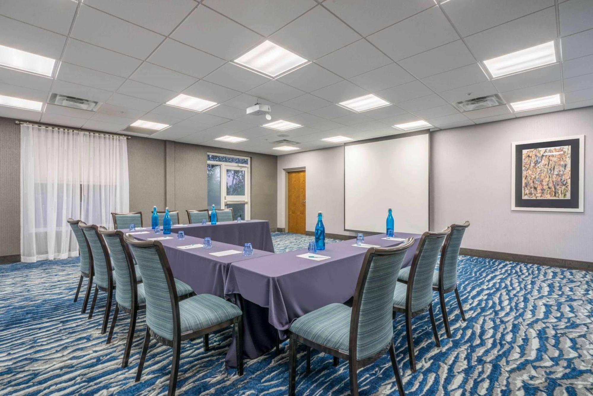 Homewood Suites By Hilton Philadelphia Plymouth Meeting Bagian luar foto