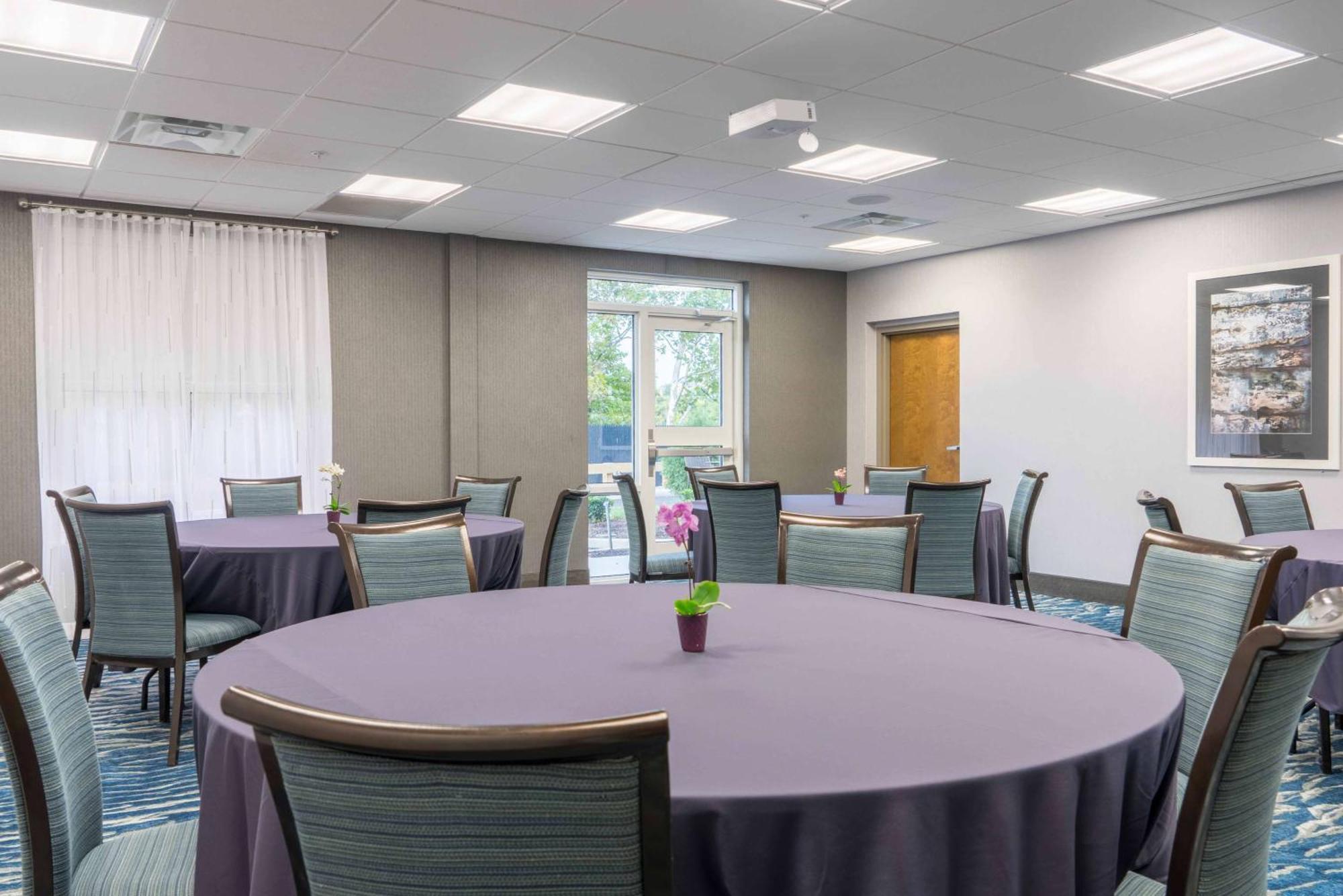 Homewood Suites By Hilton Philadelphia Plymouth Meeting Bagian luar foto